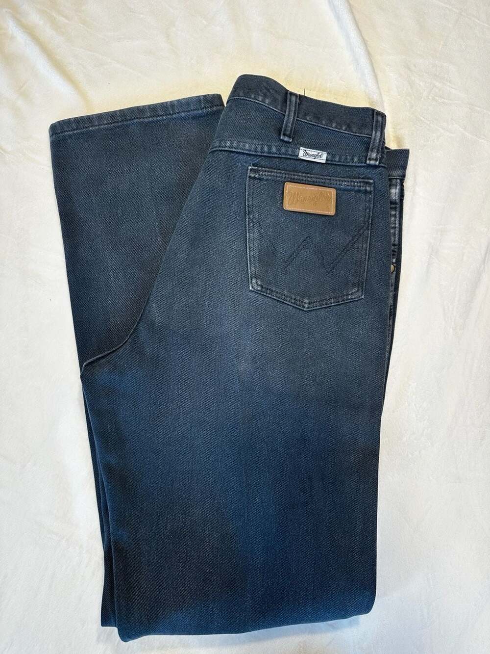 34x34 Vintage Wrangler 13MWZ Cowboy Cut Original Fit Jeans in Black